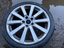 GENUINE VW GOLF R32 MK5 1X