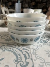 JAJ Pyrex Vintage Snowflake