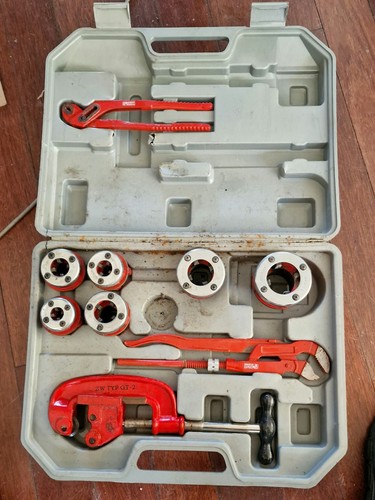 Part pipe threading kit - part,