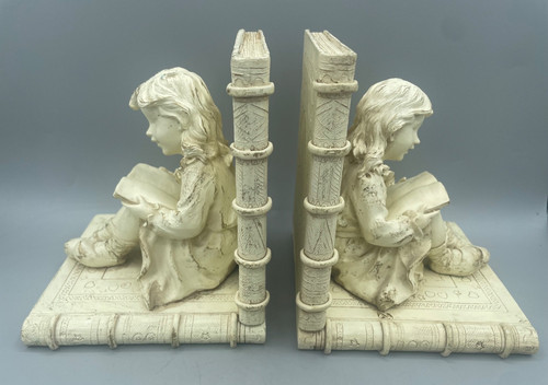 Pair bookends in the - in, form