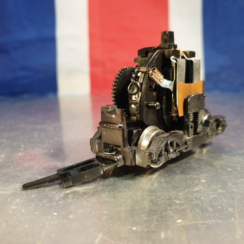 Hornby class apt locomotive - 00,