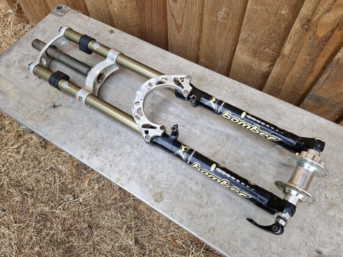 Marzocchi bomber triple clamp - bomber,