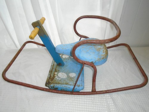 Vintage childs mobo retro - "mobo",