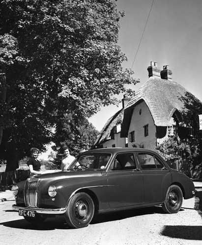 Magnette old car photo - za,