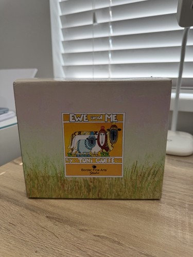 New border fine arts - &, me