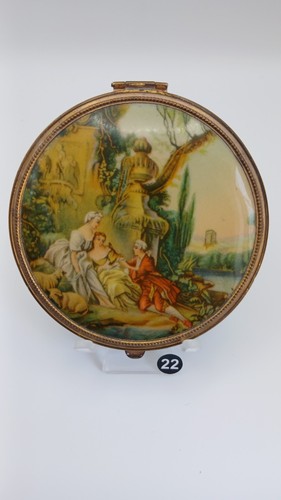 Beautiful rare vintage powder - beautiful,