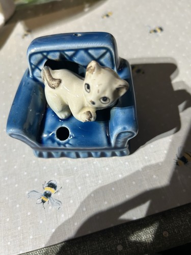 Vintage 1960 cat - vintage, on