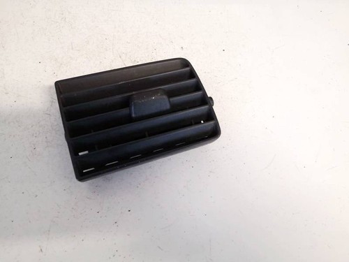 Volvo s40 2005 dash vent - volvo,