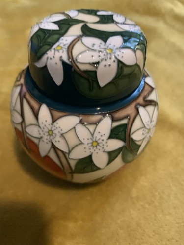 Moorcroft oranges blossom - 'oranges, blossom'