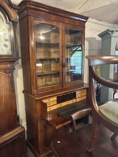 Magnificent antique mahogany - magnificent,