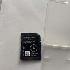 GENUINE MERCEDES GARMIN SAT