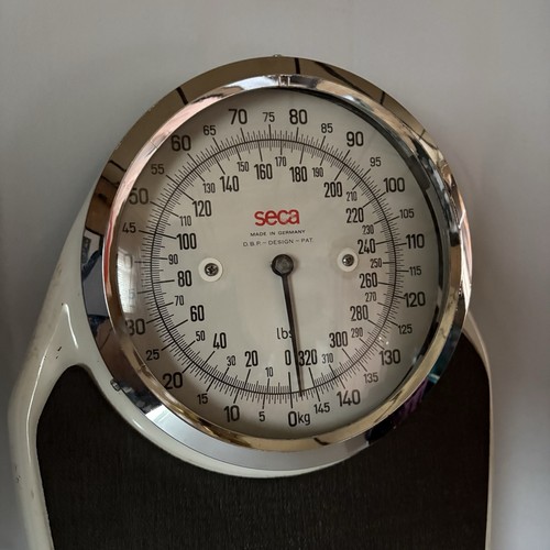 Rare seca scale - seca, d.b.p.