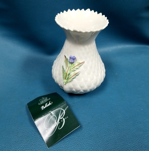 Vtg belleek ireland - belleek,