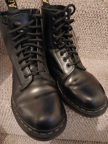 Doctor martin boots hole - martin, 8