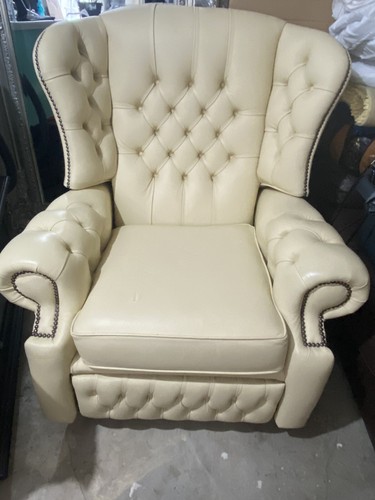 Chesterfield antique cream