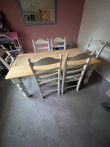 Solid oak table - oak,