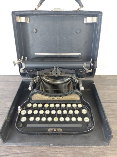Vintage 1890s corona model - vintage, 3