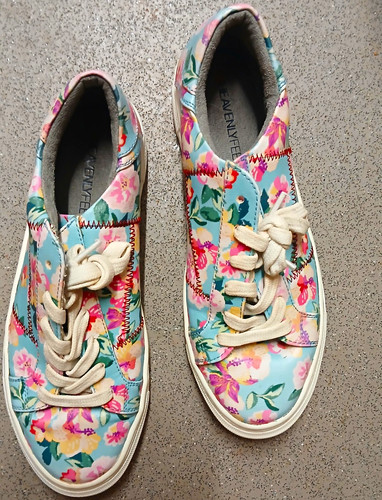 Heavenly feet floral - heavenly,
