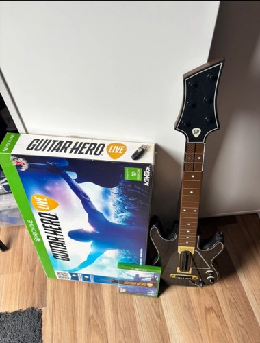 Guitar hero live controller - hero,