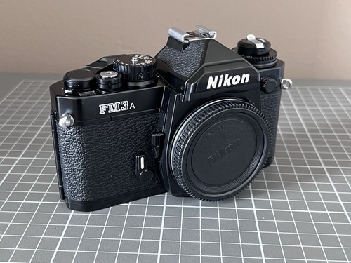 Near mint nikon fm3a 35mm - mint,