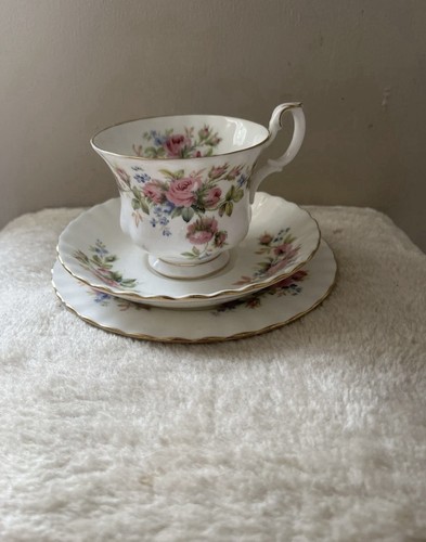 Royal albert moss rose bone - royal,