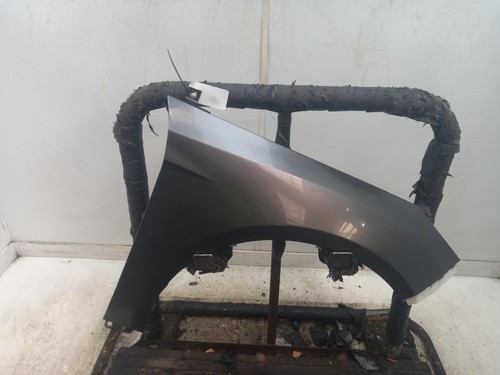 Ford focus right - ford, wing