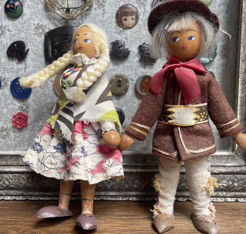 Two wooden girl boy polish - two,