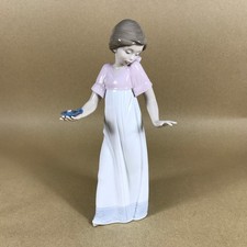 NAO Lladro To Light The Way