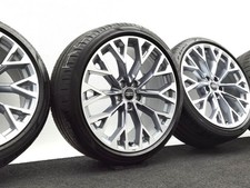 19-inch Audi RS3 8Y GY 10 Y-spoke summer wheels original rims Pirelli