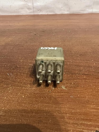Mercedes benz r129 relay - r129,