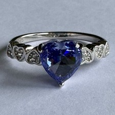 Solitaire Tanzanite Diamond