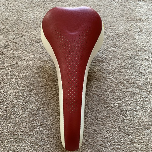 Fizik plateau road saddle - plateau,
