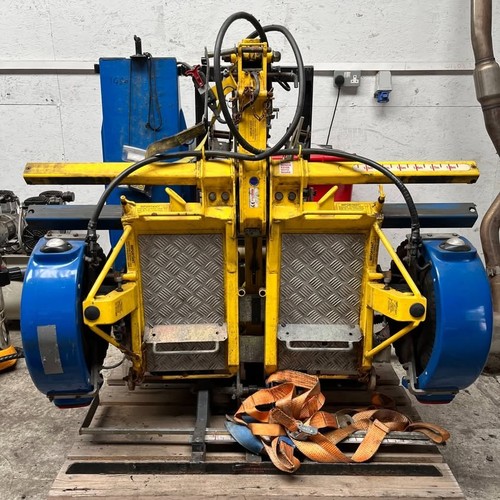 Towing dolly