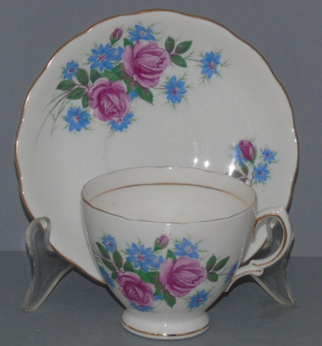 Vtg royal vale bone - vale,