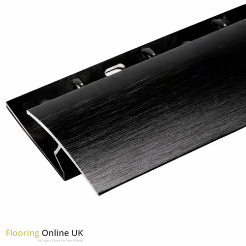 Aluminium carpet to - 0.9m,