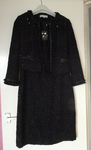 Black piece dress suit - 2,