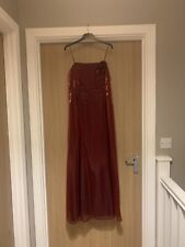 Absolutely Stunning Debut