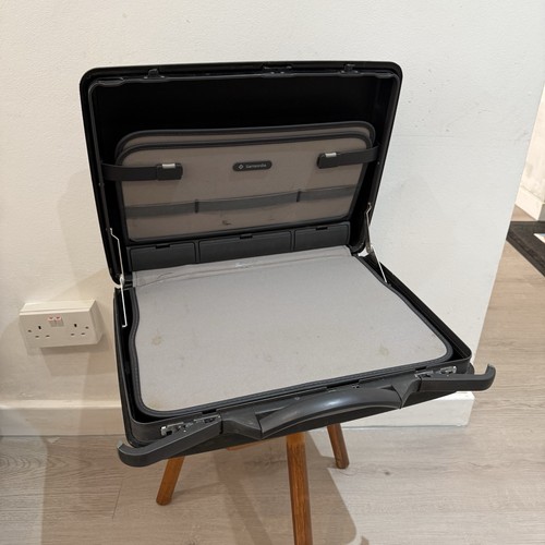 Samsonite hard attache - hard,