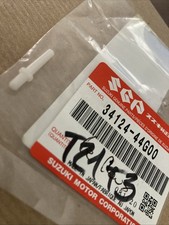 Suzuki 34124-44G00 Axle Button