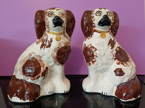 Two brown and white - , antique