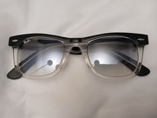 Ray-Ban Wayfarer II RB 2143