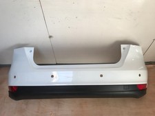 FORD FOCUS REAR BUMPER FROZEN