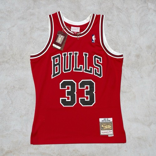 Bnwt chicago bulls mitchell - bulls, &