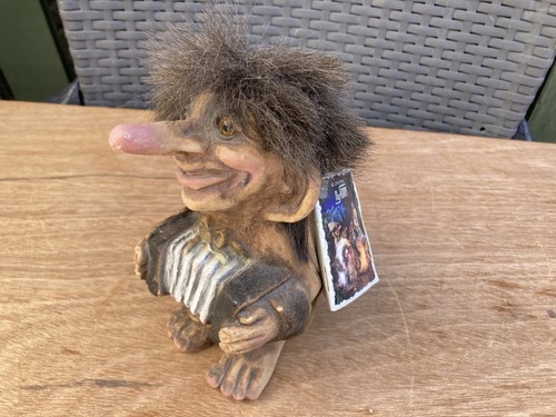 Vintage nyform norwegian troll - nyform,