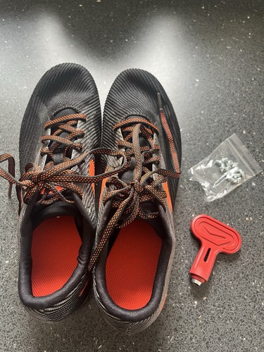 Running spikes decathlon size - running,