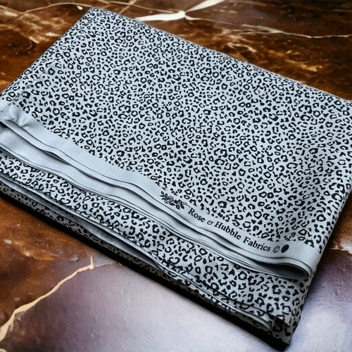 Leopard spots fabric 100 - leopard, 100%