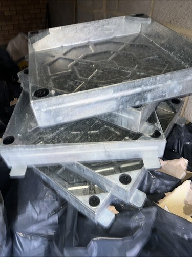 Double sealed recessed manhole - double,
