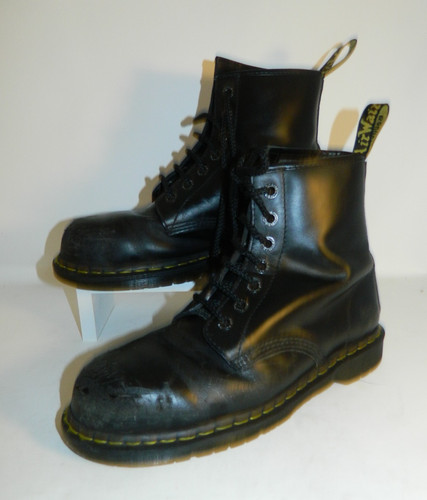 Distressed martens - distressed, dr