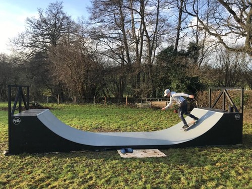 Painted 2ft high - half, pipe