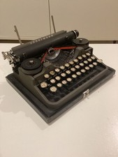 UNDERWOOD PORTABLE 3 BANK